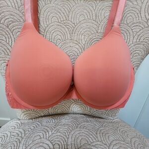 Victoria's Secret Pushup Coral Bra 34DDD